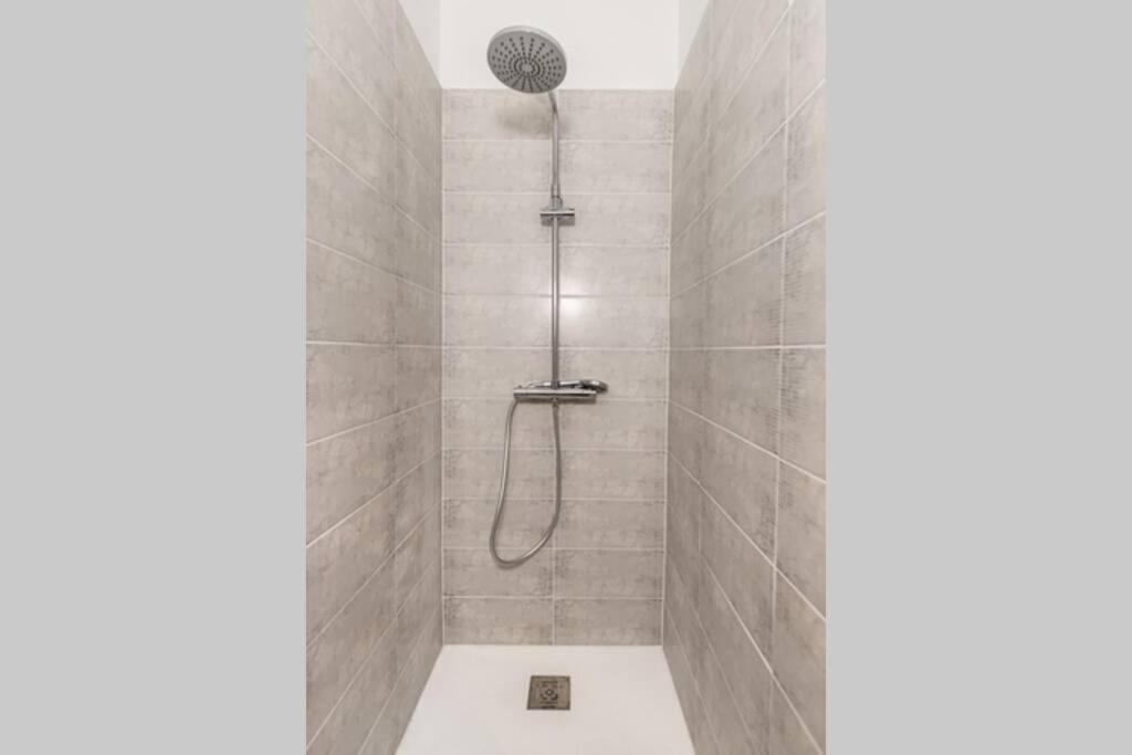 Bienvenu En Anjou Apartment Angers Luaran gambar